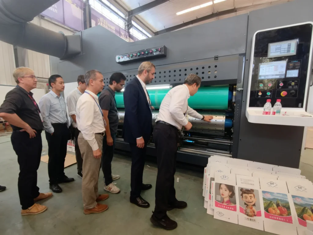 制作展会合影 副本